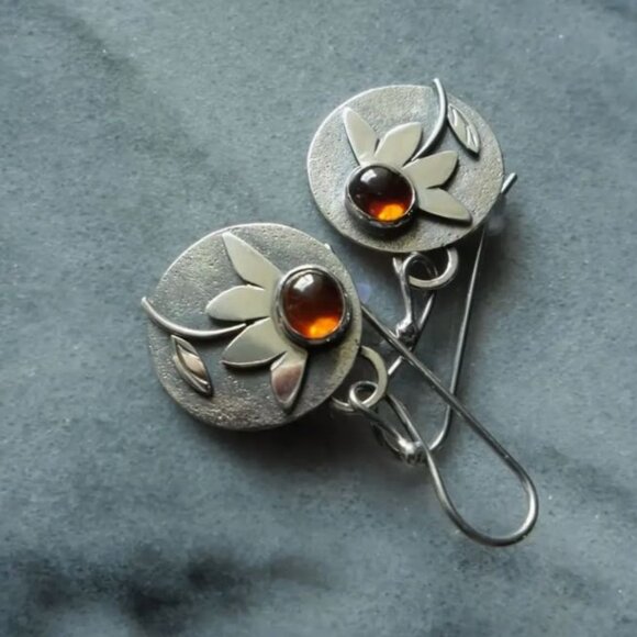 NEW Isidra Silver Plated Red Gem Boho Drop Earrings - Picture 1 of 4